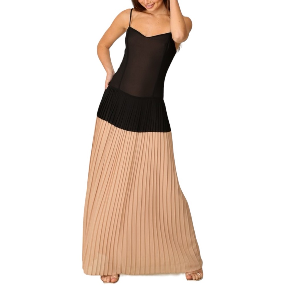 NWT Women's Black / Mocha Spaghetti Strap Pleated Dress